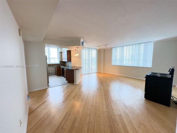 2000 N Bayshore Dr , Unit 1101, Miami, FL 33137