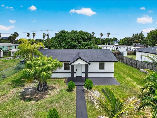 10755 SW 217th St , Miami, FL 33170