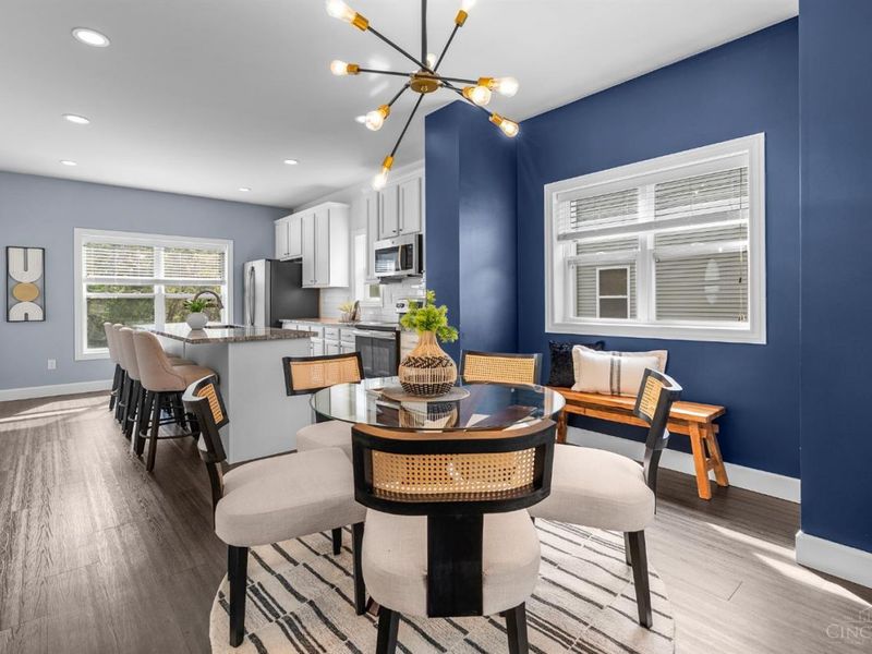 3647 Woodford Road, Cincinnati, OH 45213 Photo 6