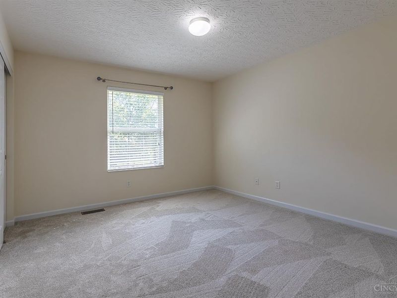 5588 Liberty Pass Drive, Liberty Township, OH 45044 Photo 28