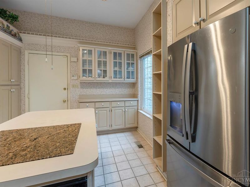 12152 Peak Drive, Springdale, OH 45246 Photo 15