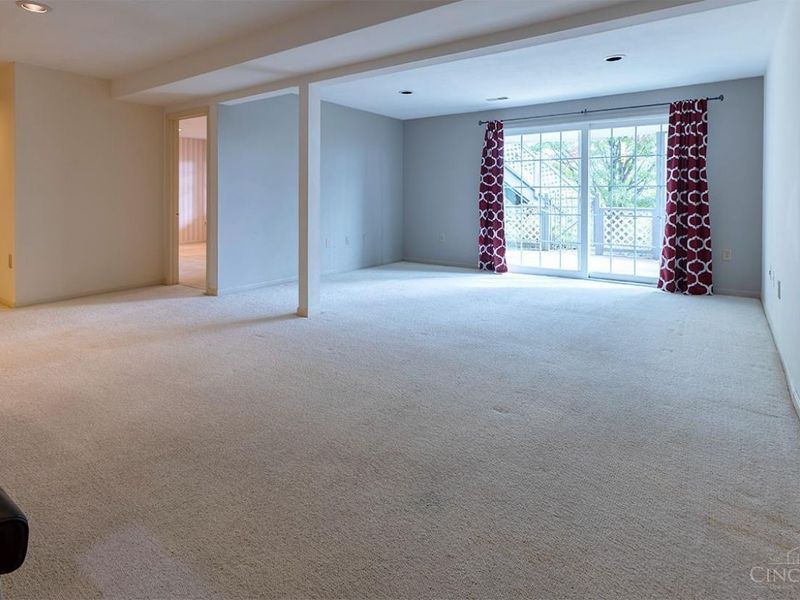 12152 Peak Drive, Springdale, OH 45246 Photo 31