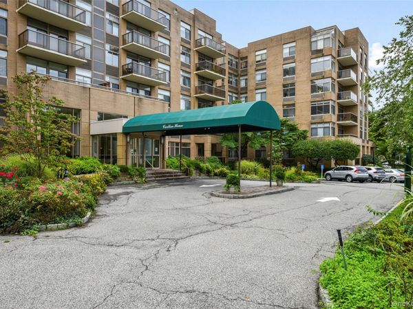 35 N Chatsworth Avenue, Unit 1G, Larchmont, NY 10538
