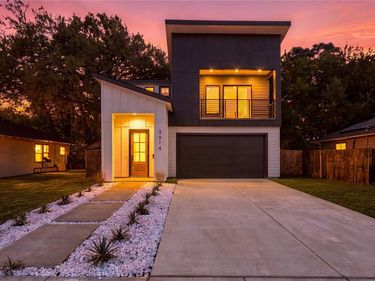 3914 Spence Street, Dallas, TX 75215