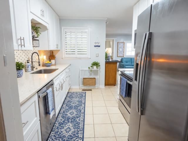 6204 Sancindy Ln. Photo 12