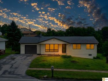 7179 N 60th Street, Omaha, NE 68152