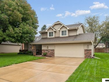 14912 Cuming Street, Omaha, NE 68154