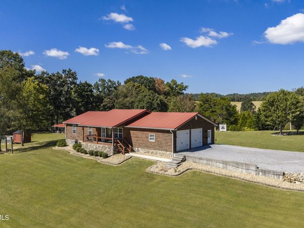 7806 Old Stage Road, Chuckey, TN 37641