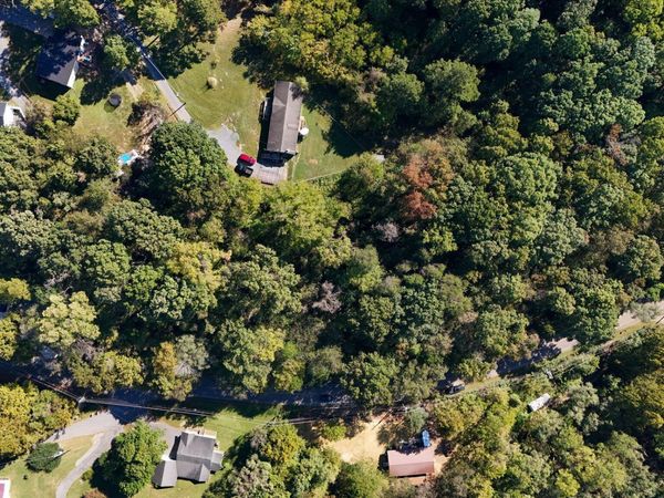 913 Gravely Road, Kingsport, TN 37660