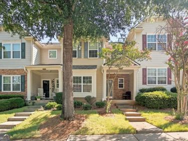 2747 Cedar Drive, Lawrenceville, GA 30043