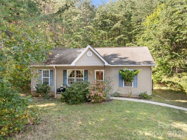 40 Rocking Porch Lane, Asheville, NC 28805