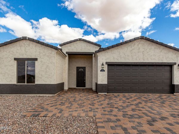 4065 N MONARCH Drive, Eloy, AZ 85131