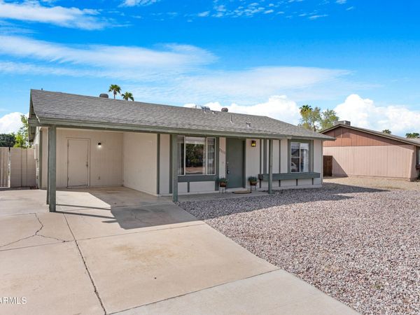 2113 W WESTERN Drive, Chandler, AZ 85224