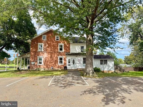 1203 OLD SWEDE ROAD, DOUGLASSVILLE, PA 19518