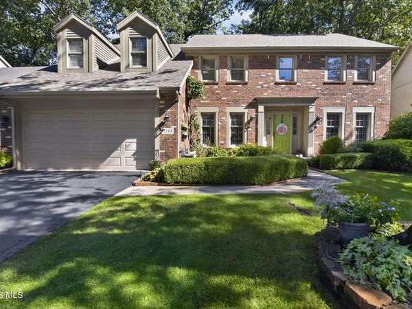 2344 Wimbledon Park Boulevard, Toledo, OH 43617