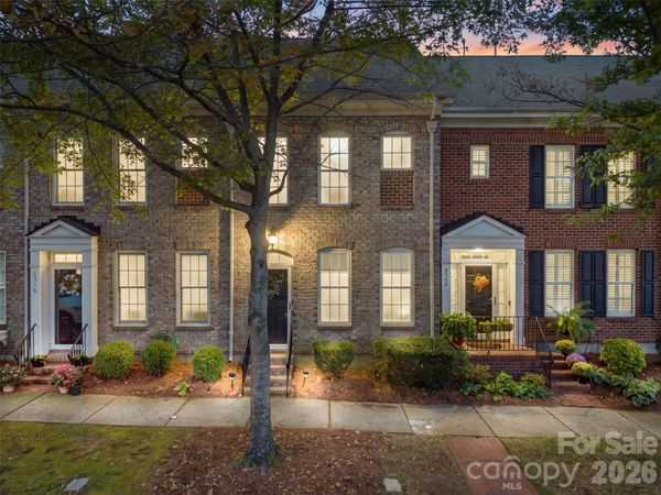 8512 Beaver Creek Drive, Charlotte, NC 28269