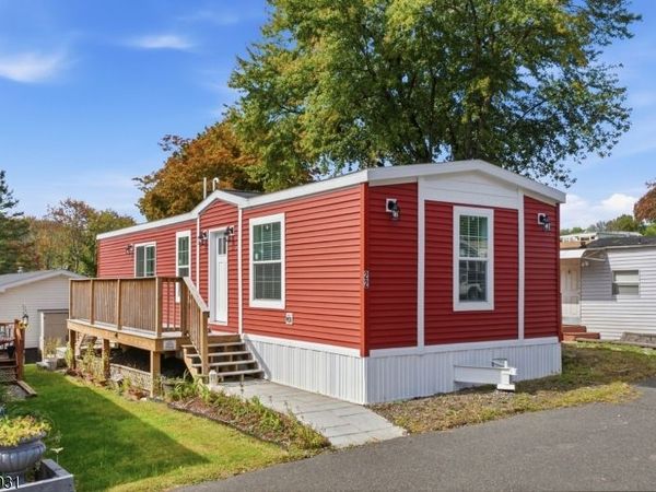 195 W Main St, Unit 22, Chester, NJ 07930