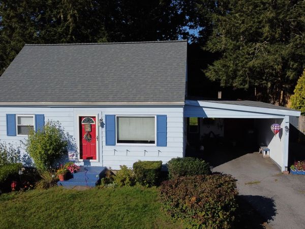 5 N Greenway, Queensbury, NY 12804