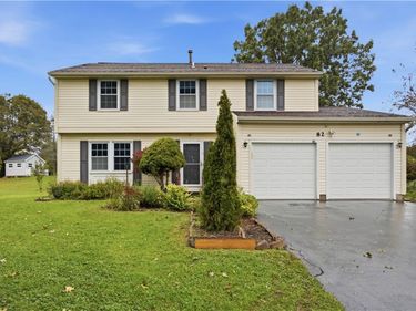 82 Cattaragus Drive, Rochester, NY 14623