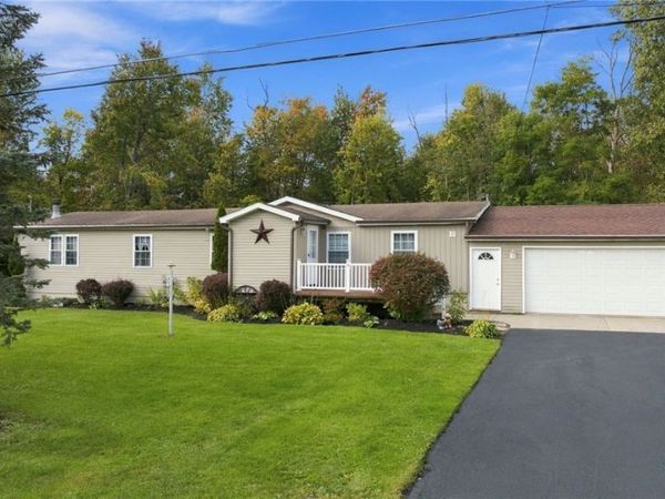 8862 S Lake Road, Corfu, NY 14036