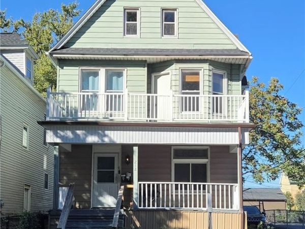 212 Lockwood Avenue, Unit Upstairs, Buffalo, NY 14220