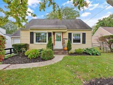 117 Russell Avenue, Liverpool, NY 13088