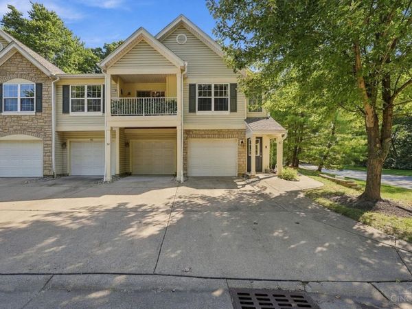 56 Ledgerwoods Drive, Batavia Twp, OH 45102