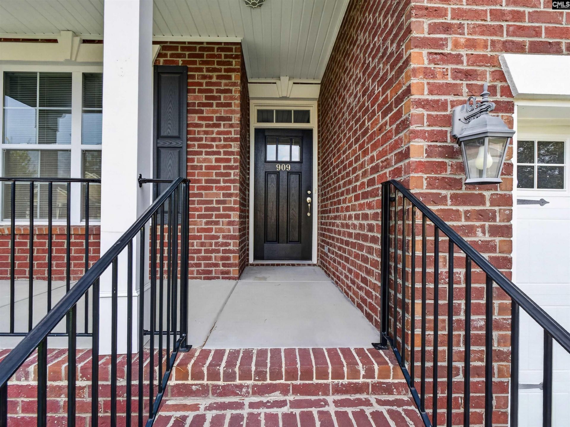 909 Layton Way  Photo 13