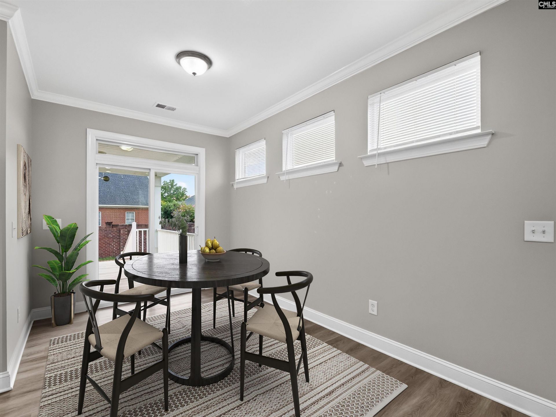 909 Layton Way  Photo 16