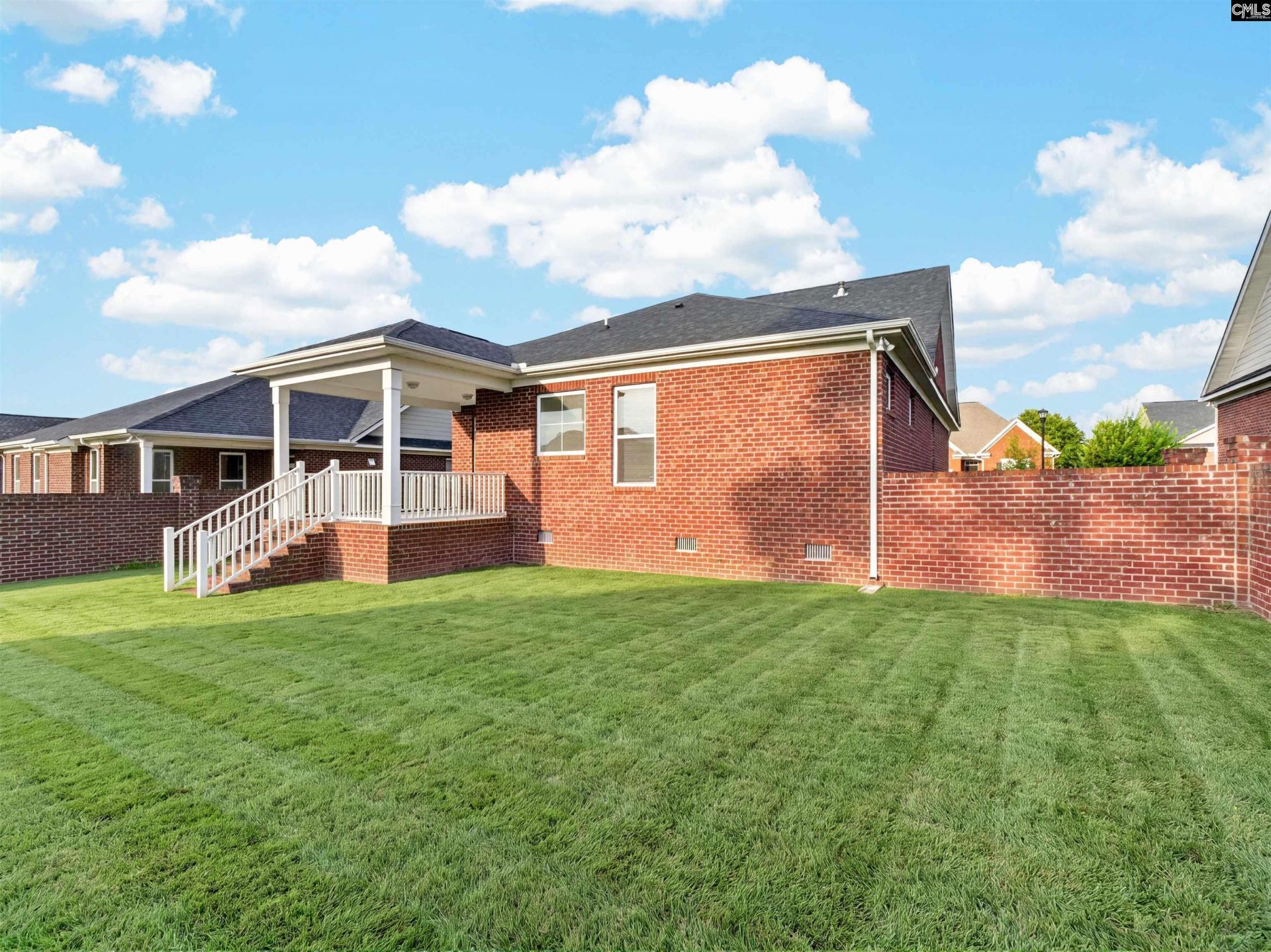 909 Layton Way  Photo 26