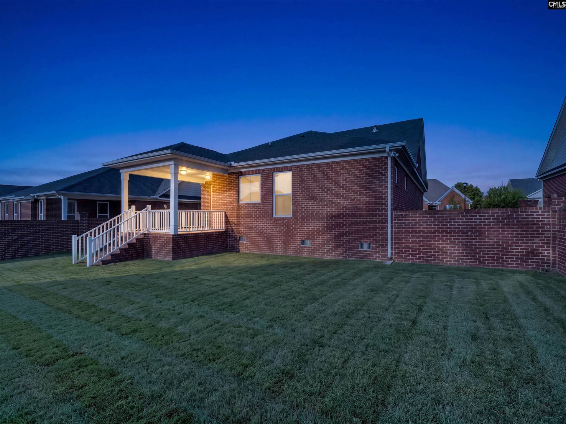909 Layton Way  Photo 27