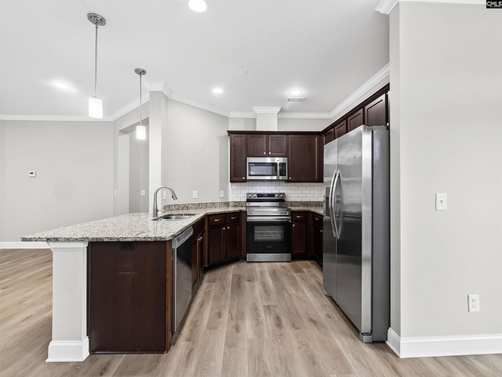 909 Layton Way  Photo 38