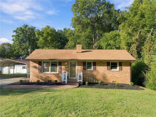 2723 Trail one, Burlington, NC 27215