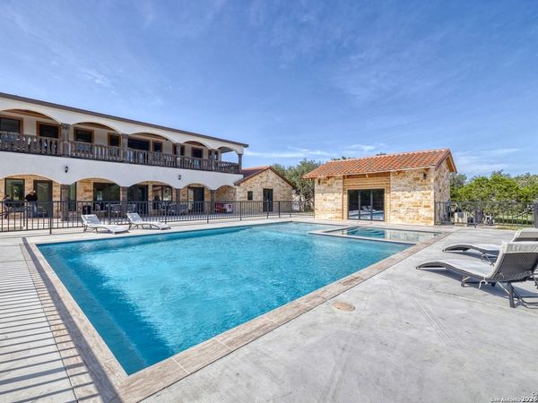 1747 MOUNTAIN VALLEY DR, ConCan, TX 78838