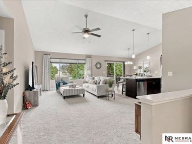 2904 Lakeside Drive, Plattsmouth, NE 68048
