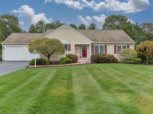 22 Mirasol Drive, Bourne, MA 02532