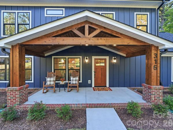 316 Anne Avenue , Waxhaw, NC 28173