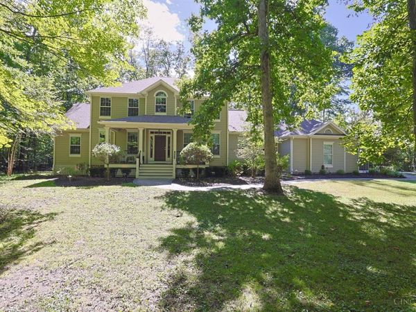 2321 Manistique Lakes Drive, Lebanon, OH 45036