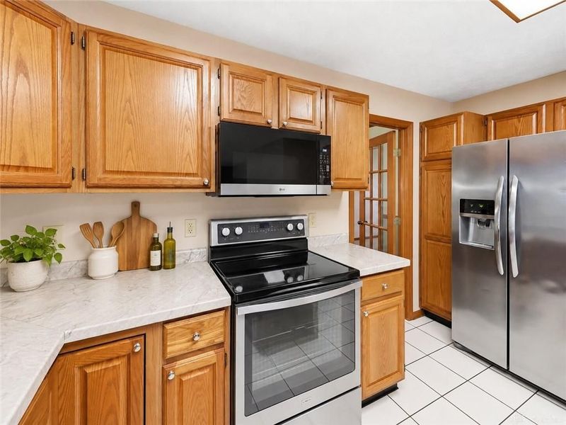 270 Lakeside Drive, Springboro, OH 45066 Photo 13