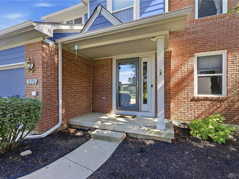 270 Lakeside Drive, Springboro, OH 45066 Photo 2