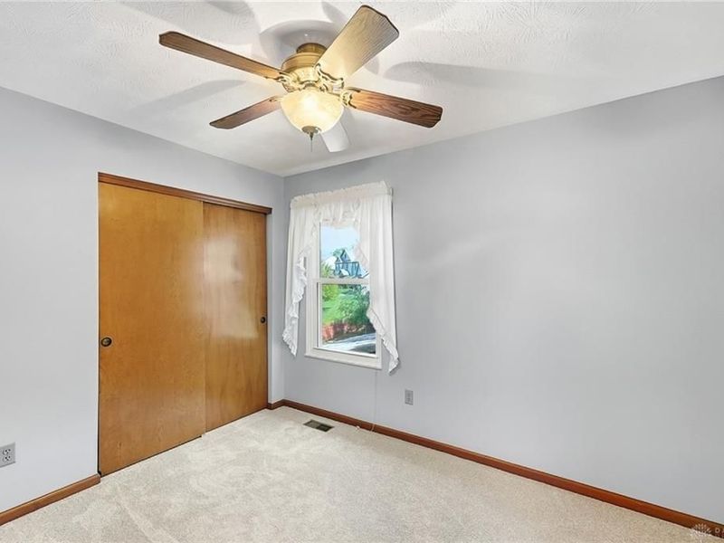 270 Lakeside Drive, Springboro, OH 45066 Photo 32