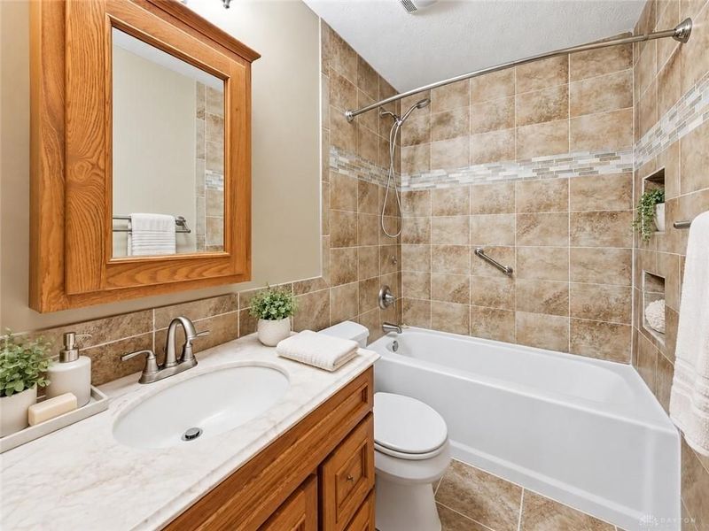 270 Lakeside Drive, Springboro, OH 45066 Photo 34