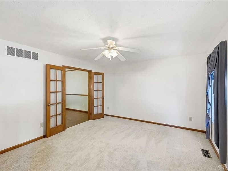 270 Lakeside Drive, Springboro, OH 45066 Photo 8