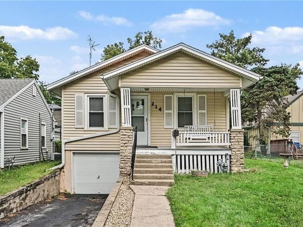 214 E 79th Terrace, Kansas City, MO 64114
