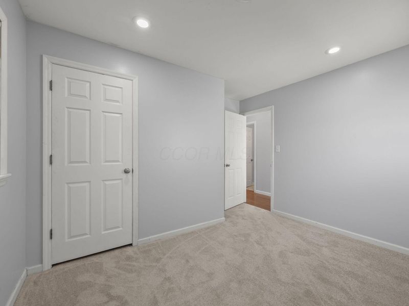 284 Madison Drive N, West Jefferson, OH 43162 Photo 17
