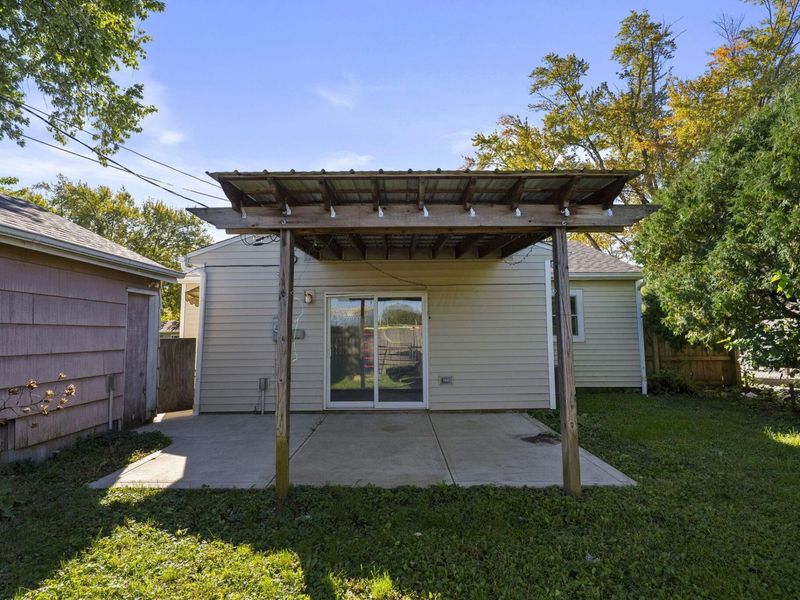 284 Madison Drive N, West Jefferson, OH 43162 Photo 21