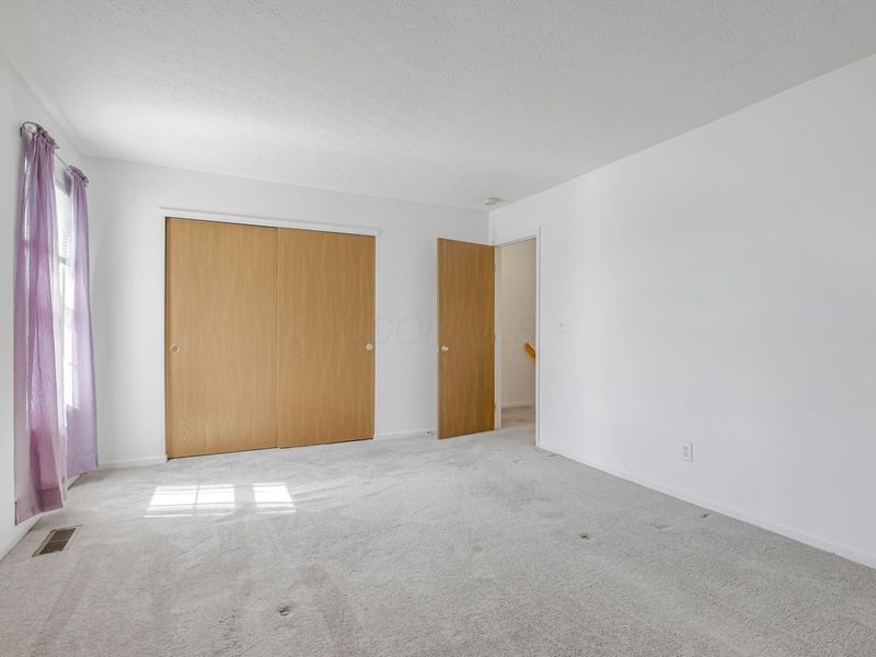 8216 Green Tree Court , Reynoldsburg, OH 43068 Photo 29