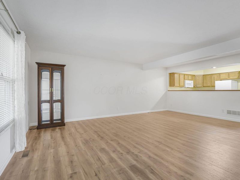 8216 Green Tree Court , Reynoldsburg, OH 43068 Photo 7