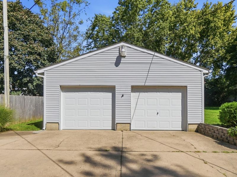 210 S Oak Street , London, OH 43140 Photo 43
