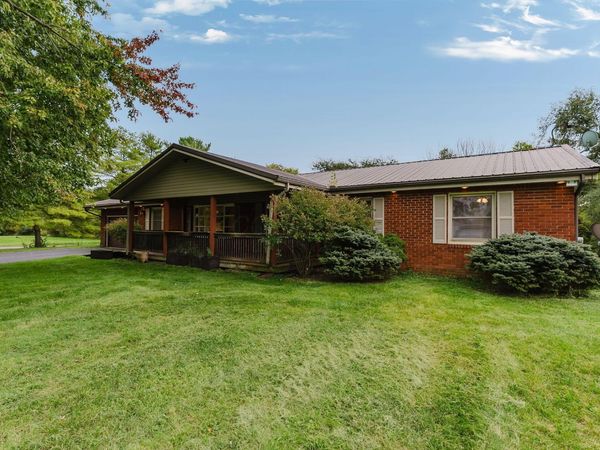 8835 Thomas Lane, West Jefferson, OH 43162